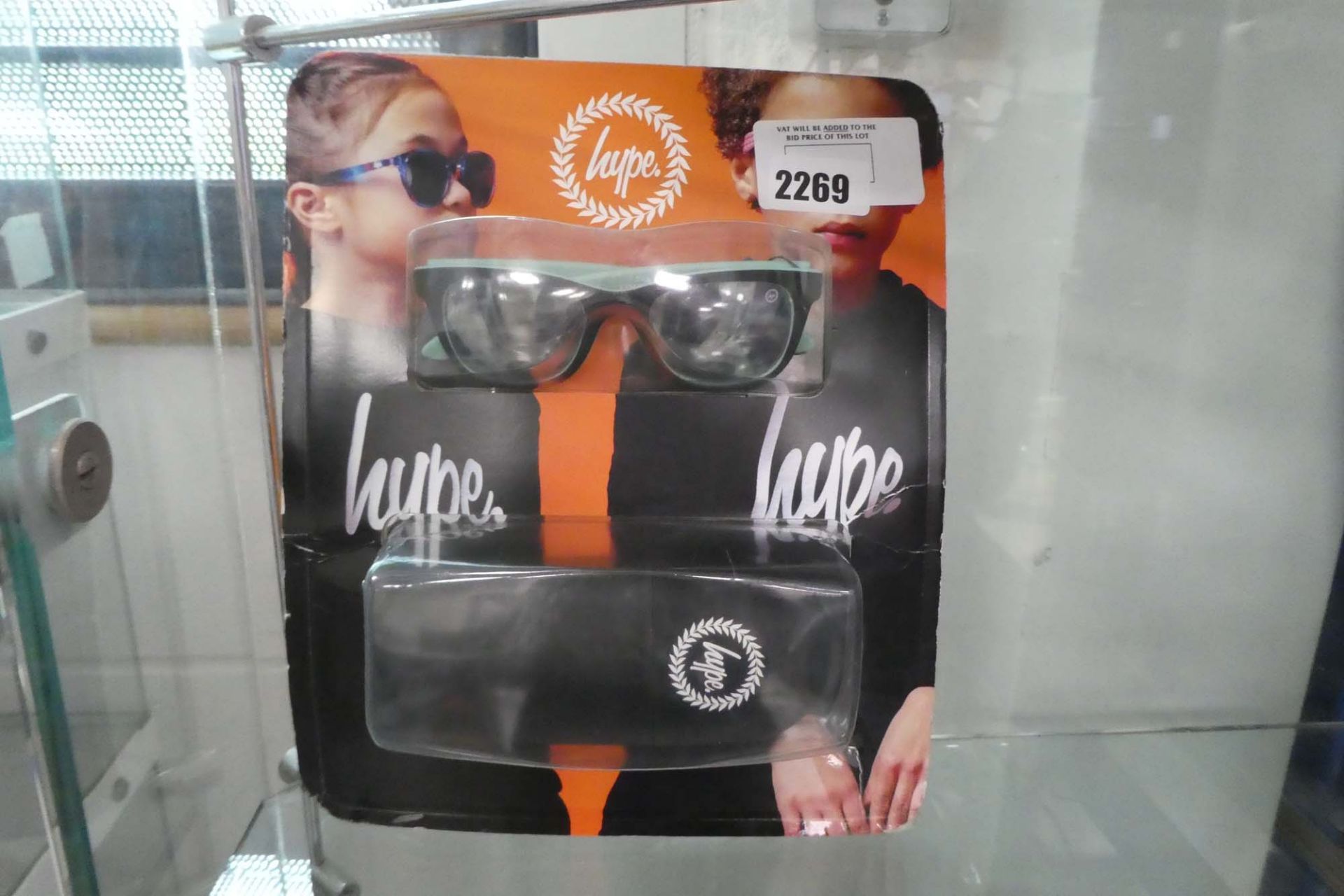 Hype sunglasses in blister pack
