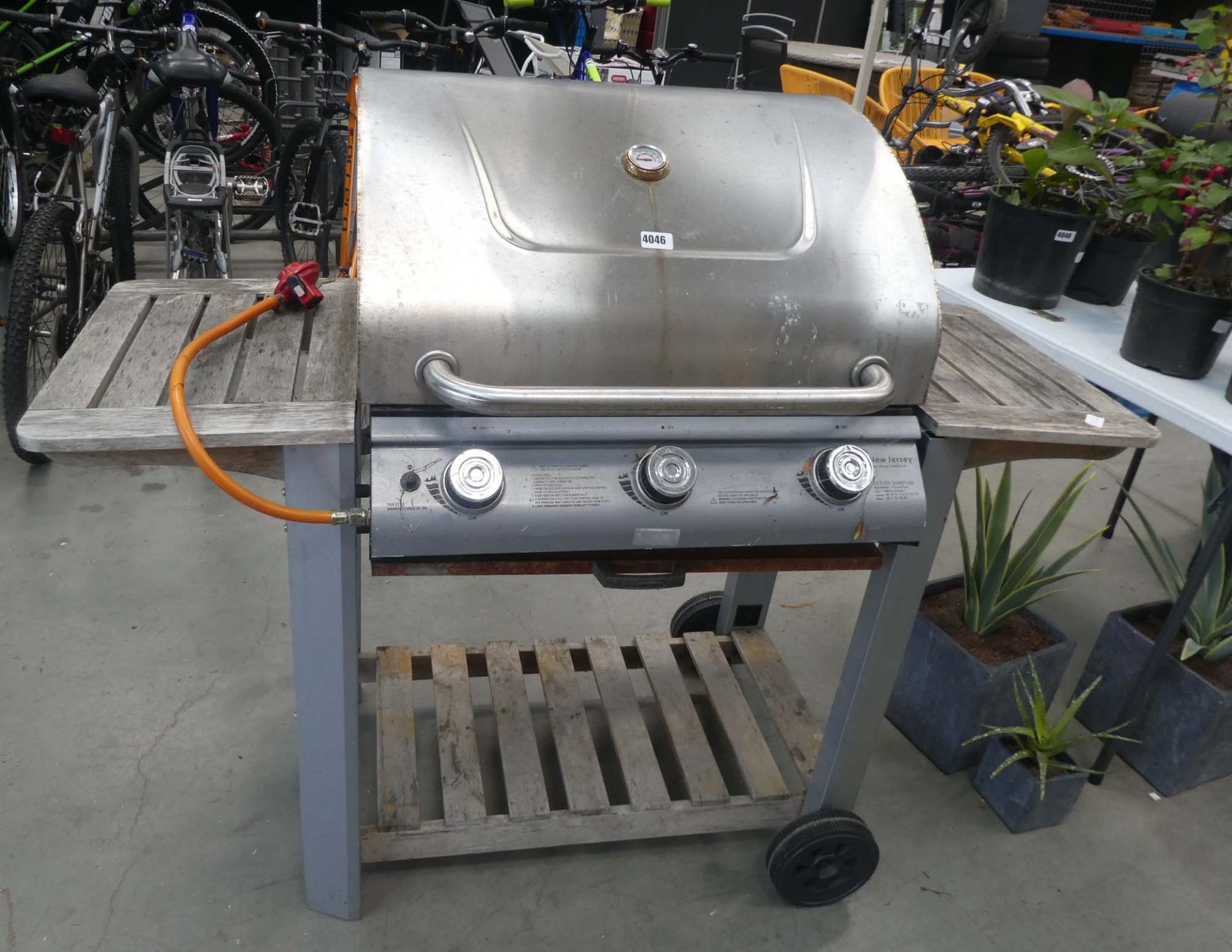 New Jersey gas burner BBQ on wooden trolley