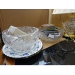 5497 - Quantity of thread, glass fruit bowls, metal pans and crockery
