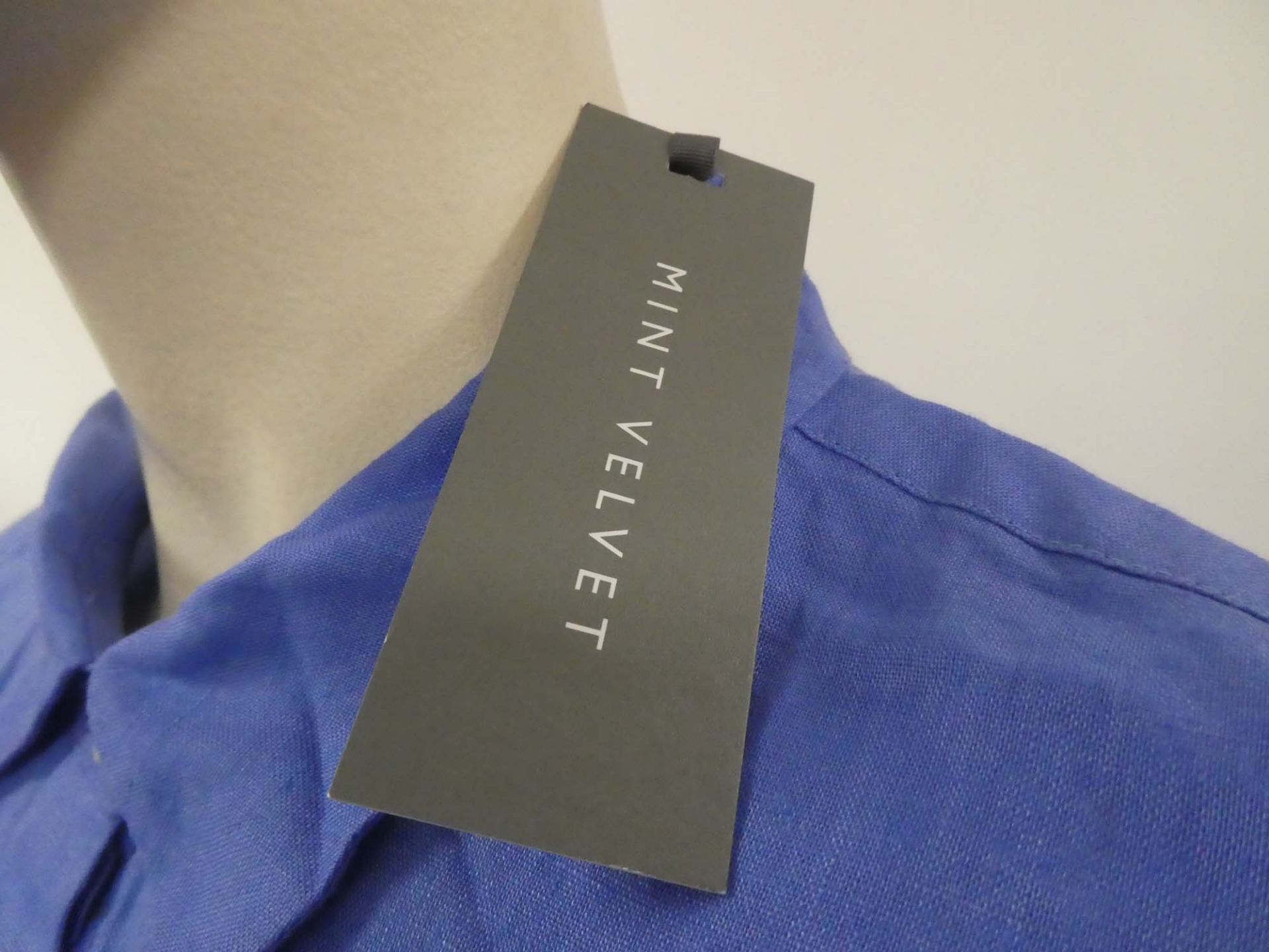 Mint Velvet ladies linen chuck on shirt dress size medium - Image 2 of 2