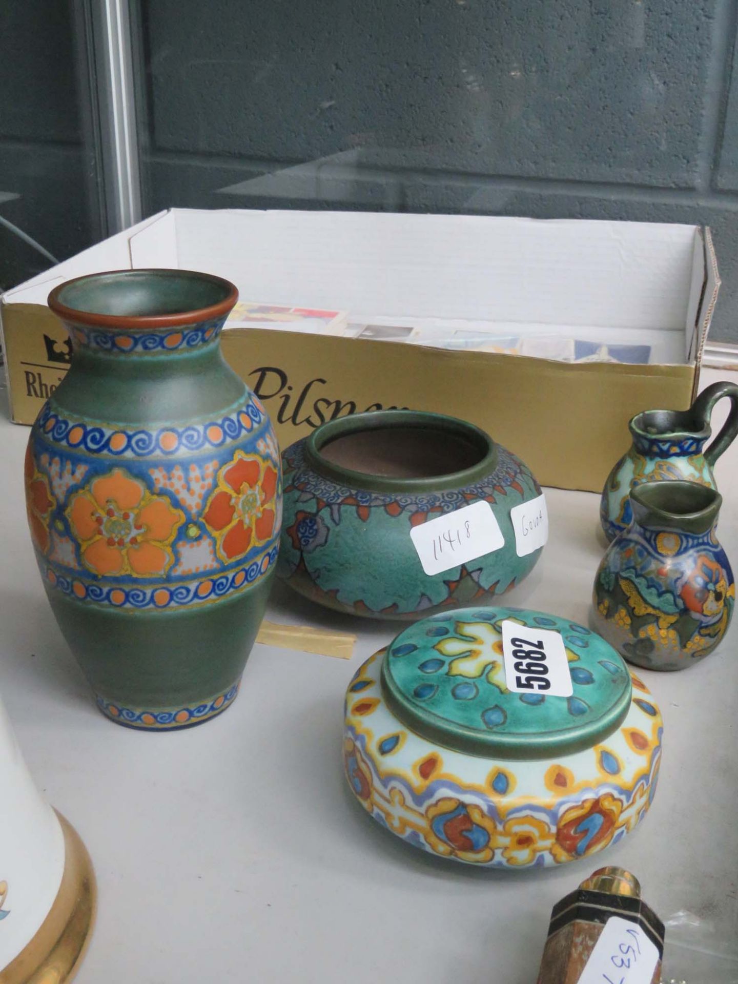 5 examples of Dutch pottery