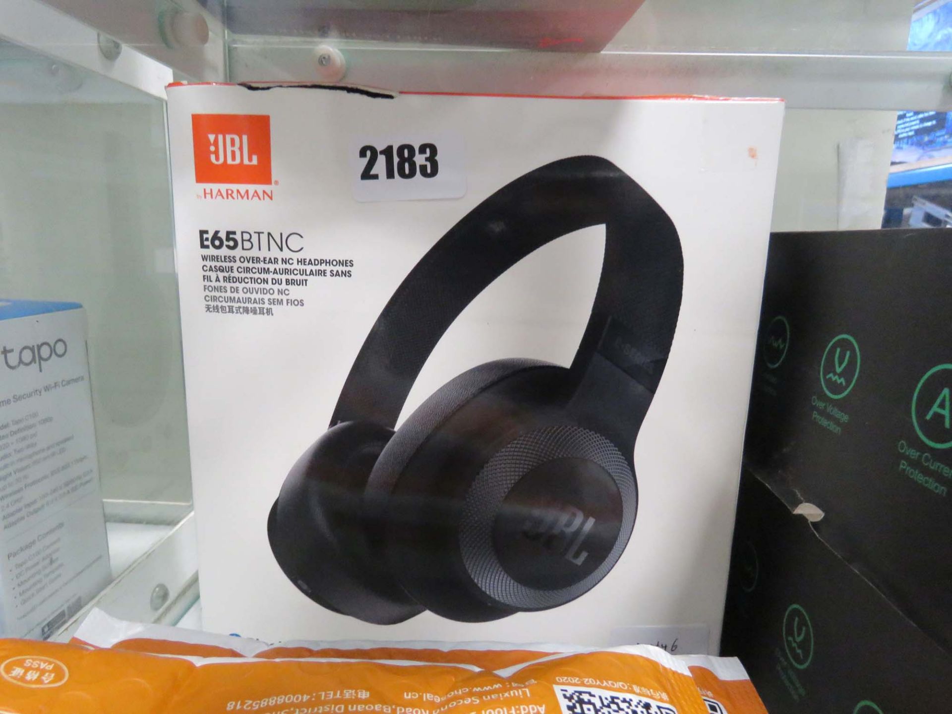 JBL E65 bluetooth headphones with box