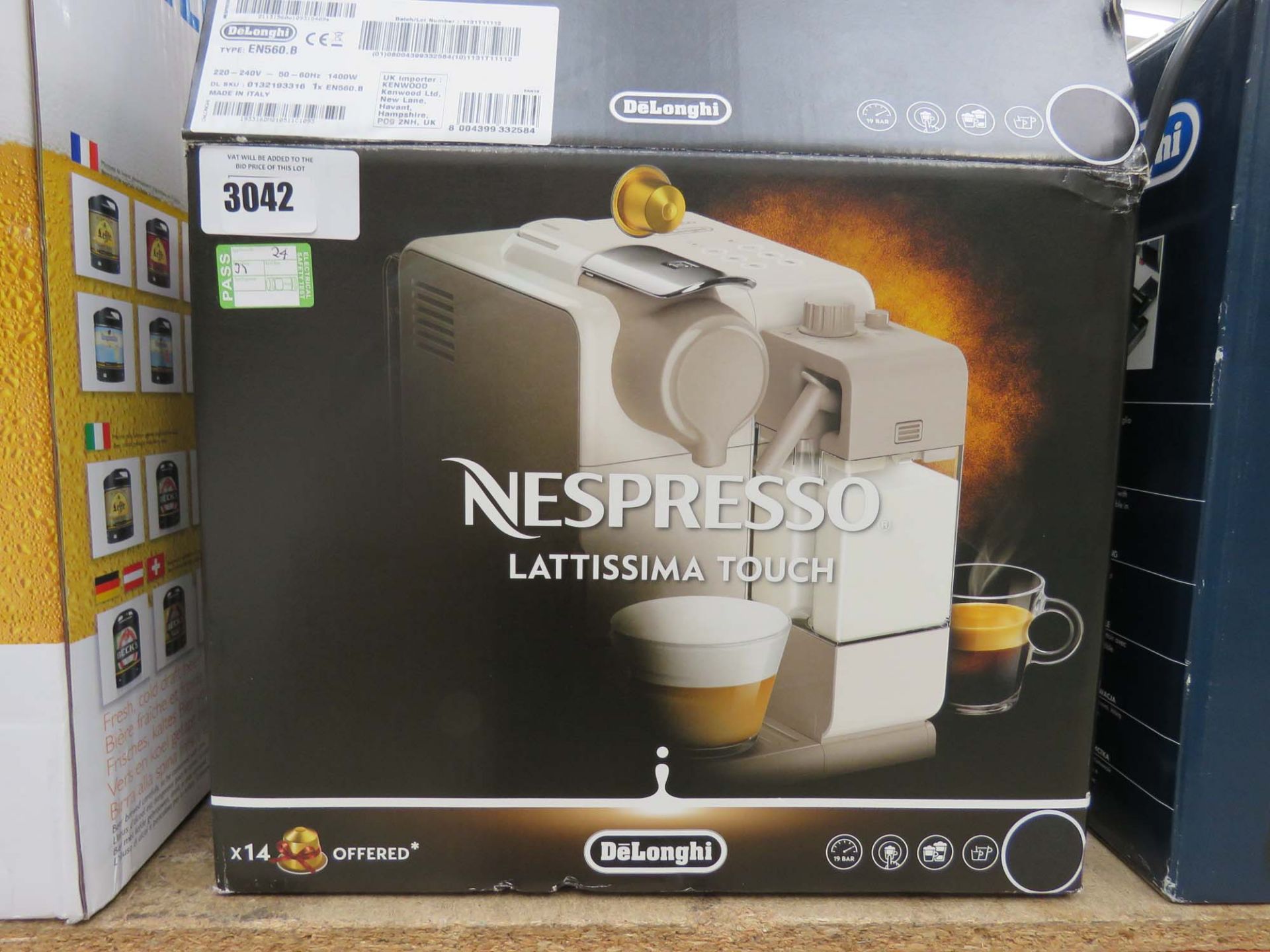 Delonghi Nespresso Latissemer Touch coffee machine