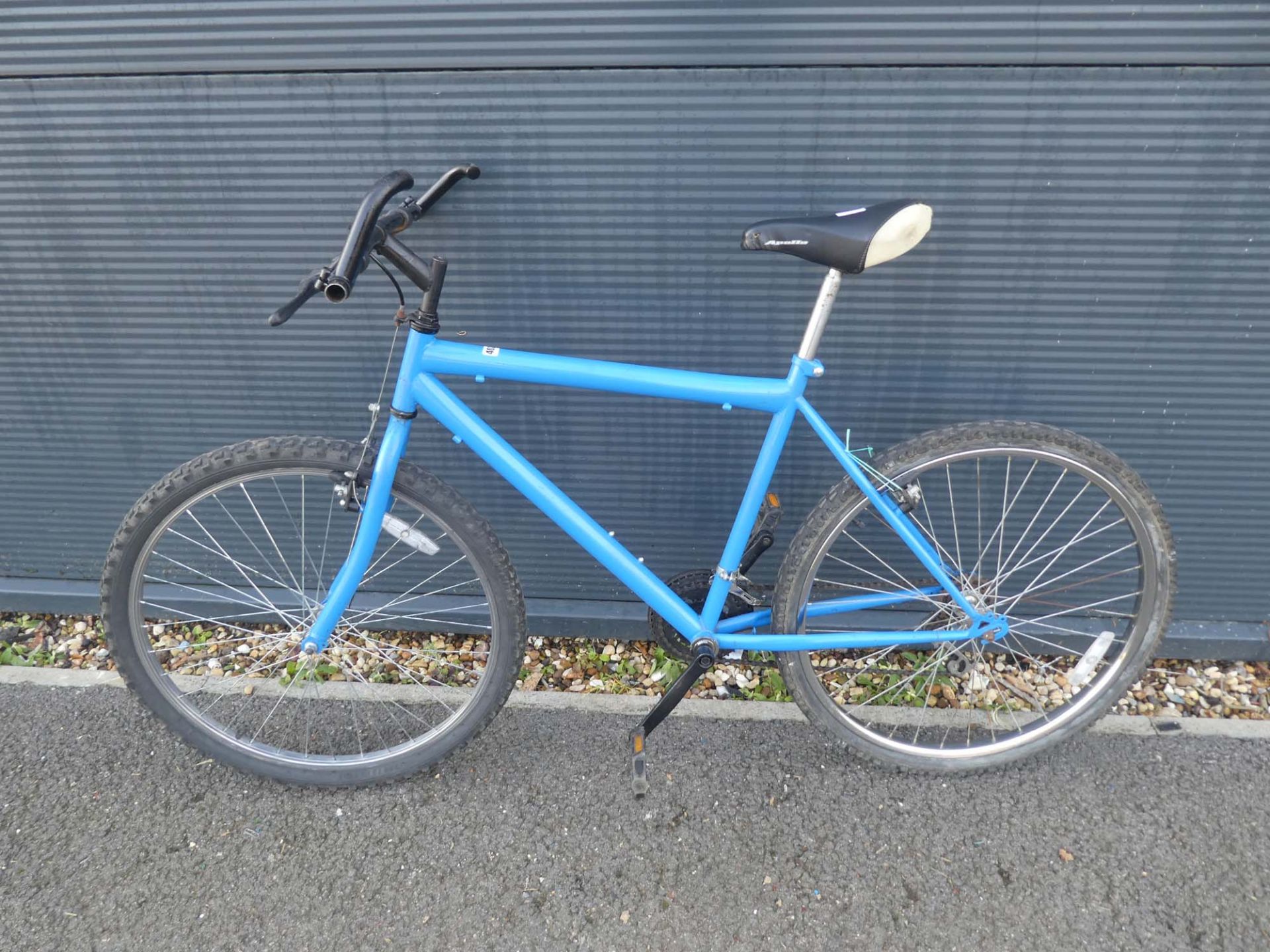 Blue gents mountain bike