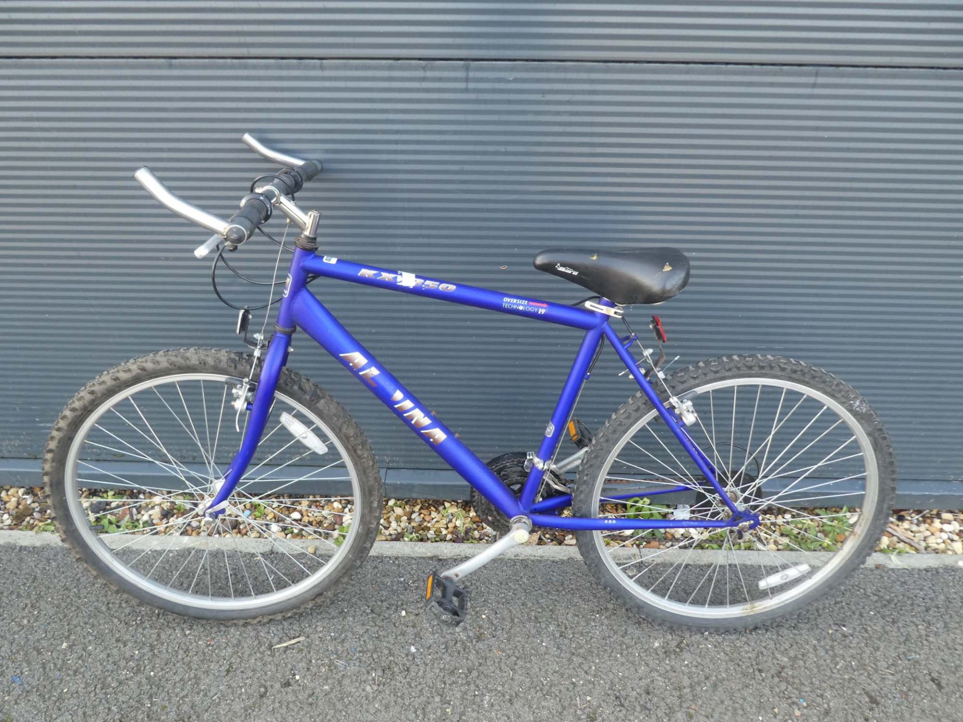 Blue gents mountain bike