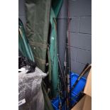 Large quantity of fishing rods and fishing bags