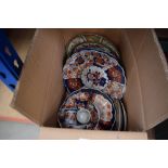 Single box of oriental china to include plates, serving plates and small bowls