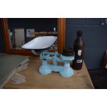 Set of kitchen scales and a metal drinks container