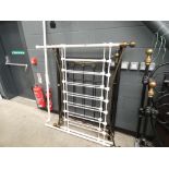 5411 Quantity of metal bed headboards and footboards
