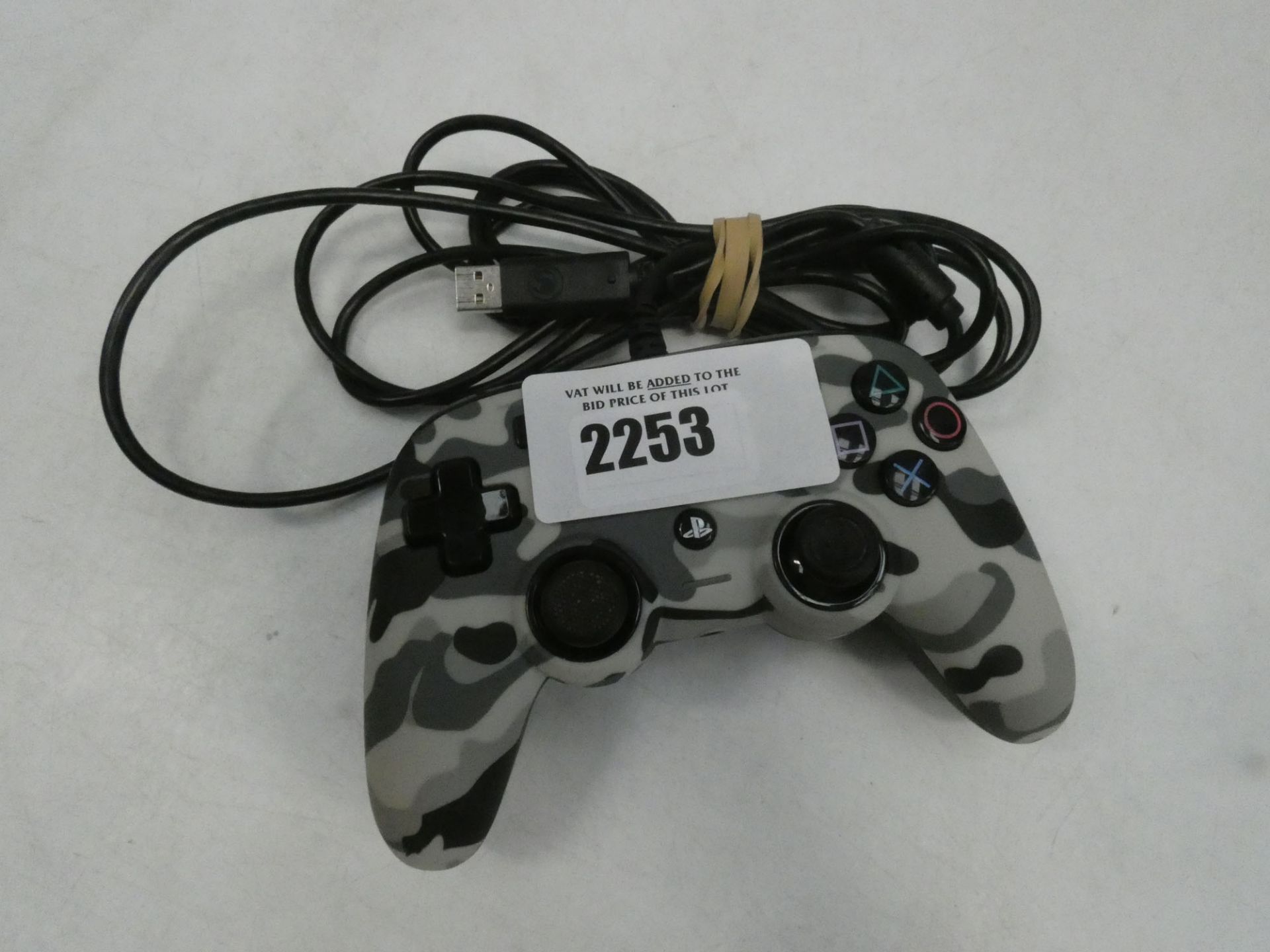 Nacon PS4 controller