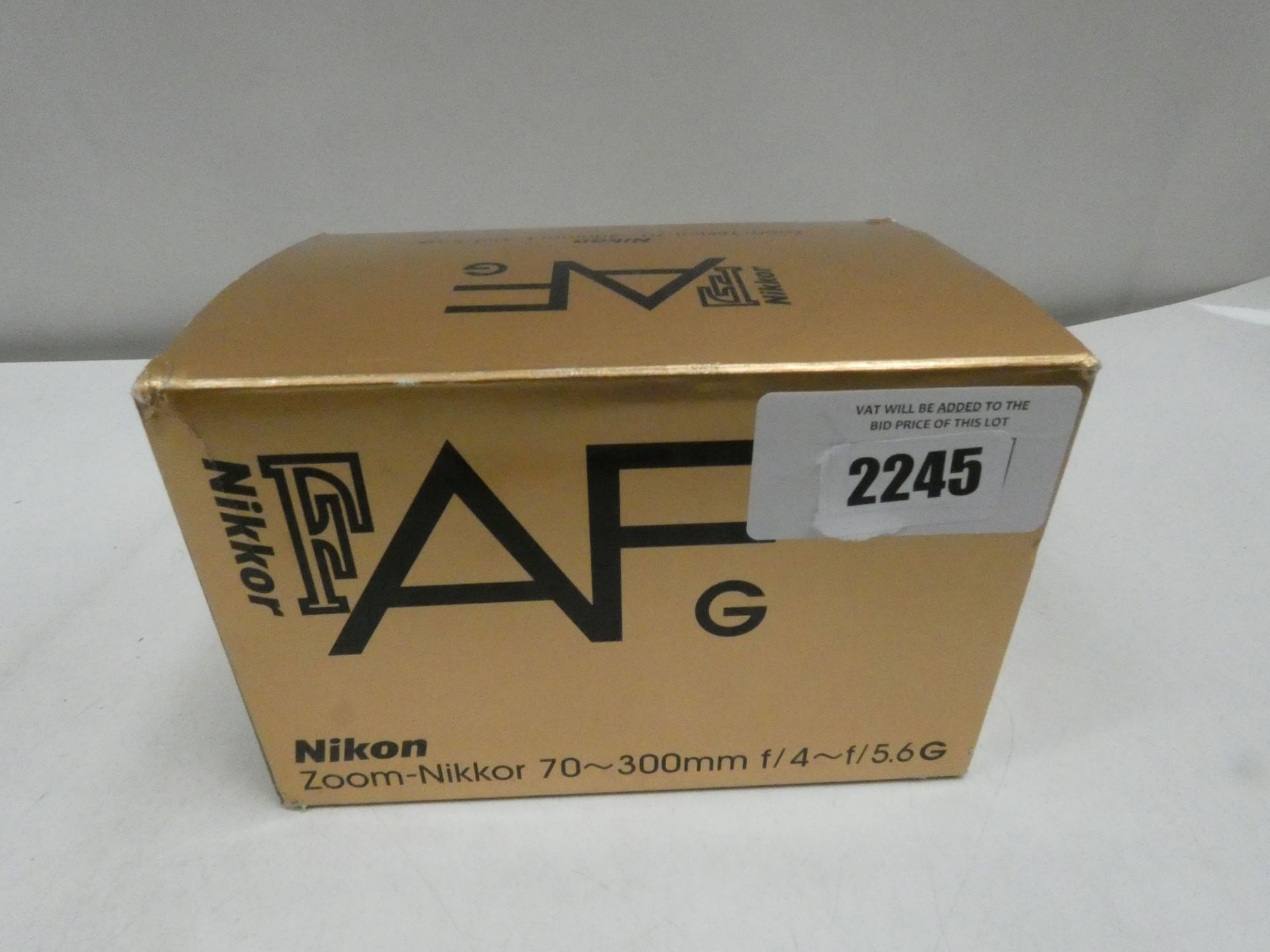 Nikon AFG Zoom-Nikkor 70-300mm f/4~f/5.6G lens