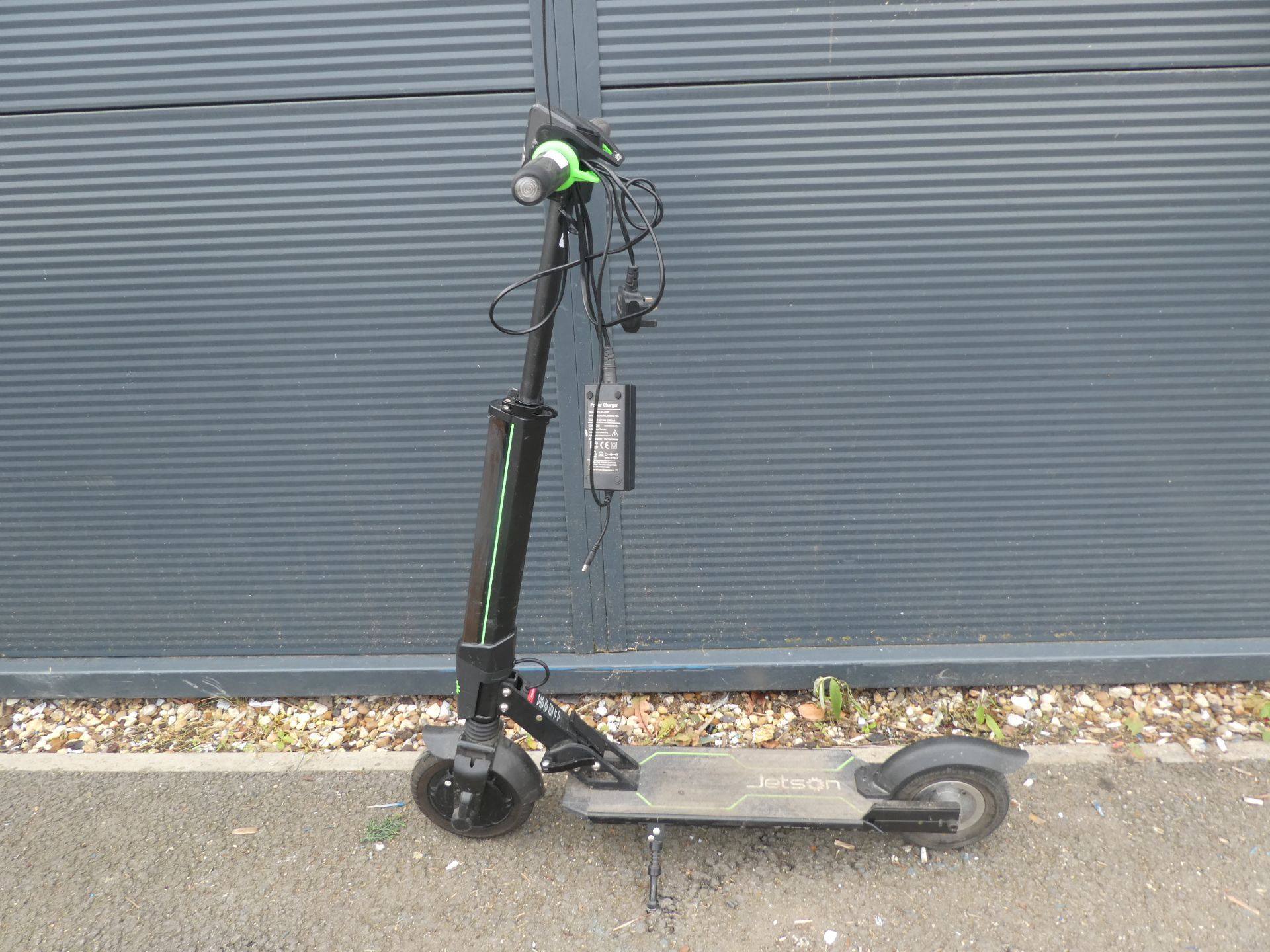 Jetsons electric scooter with charger