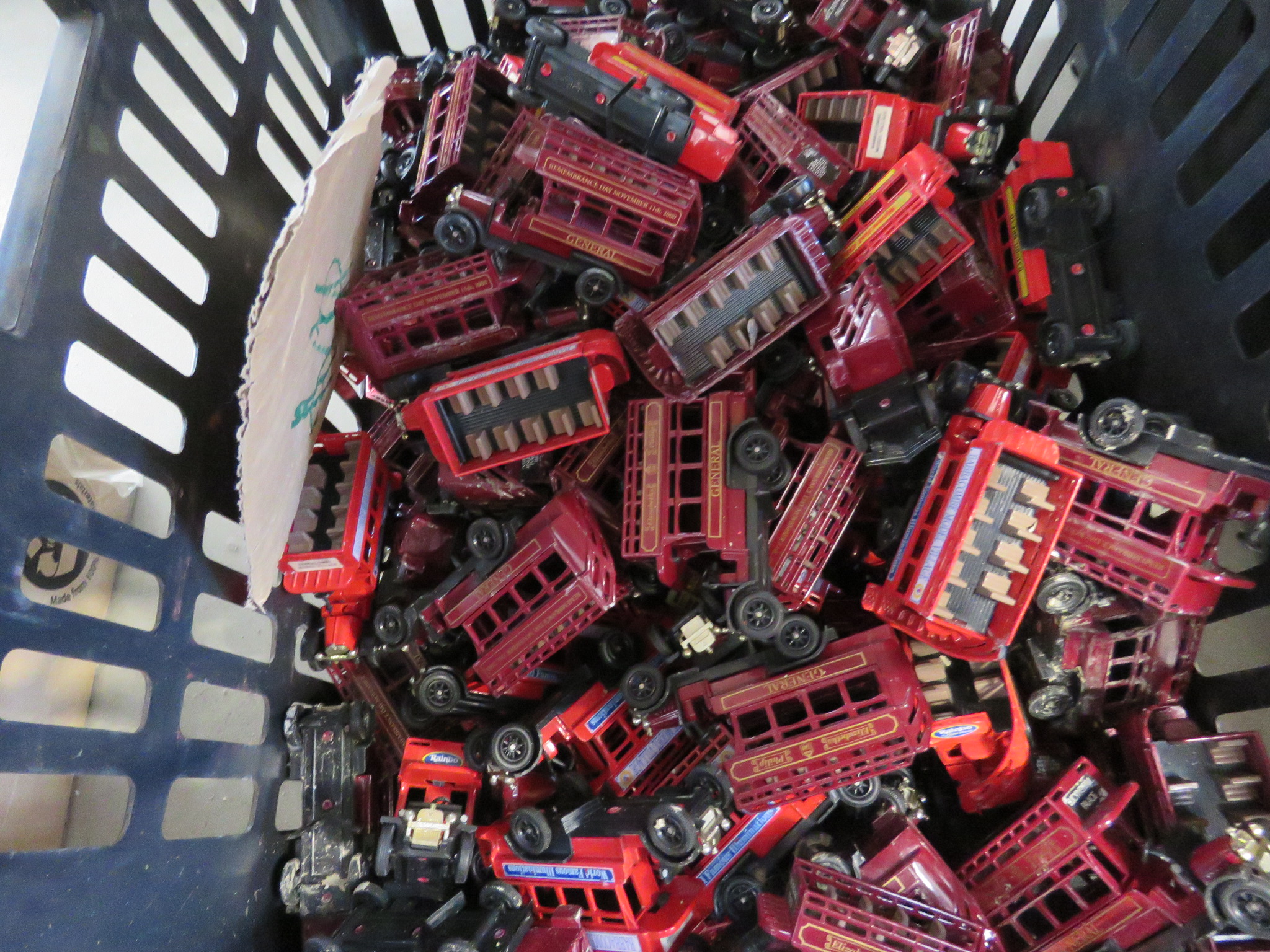 4 boxes containing approx. 390 die cast buses, cars, etc. - Image 2 of 2