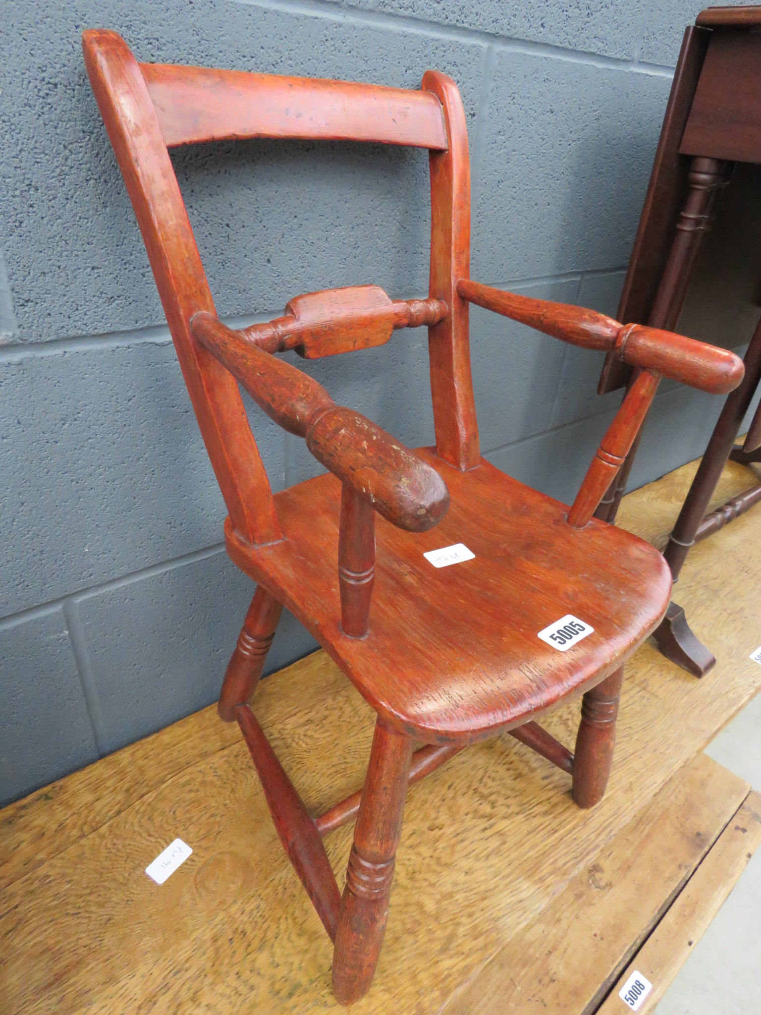 Miniature elm seated child's chair - Image 2 of 2