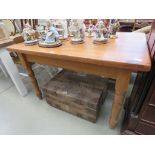 Pine kitchen table with drawers