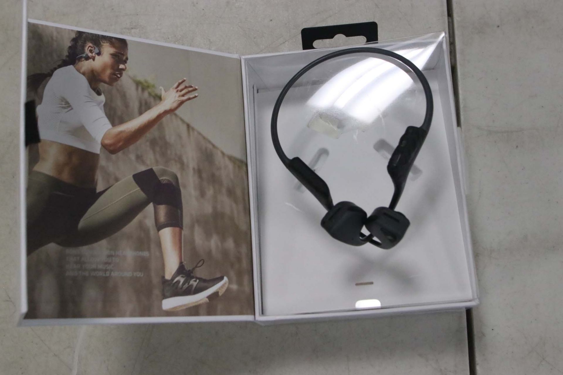 Aftershokz Air wireless bone conduction headphones in box - Image 2 of 2