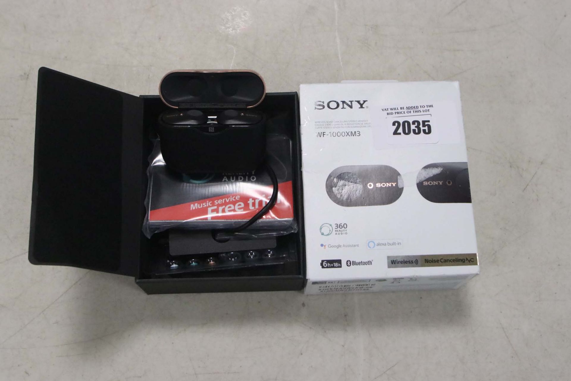 Sony WF-1000XM3 wireless noise cancelling earbuds with charging case and box