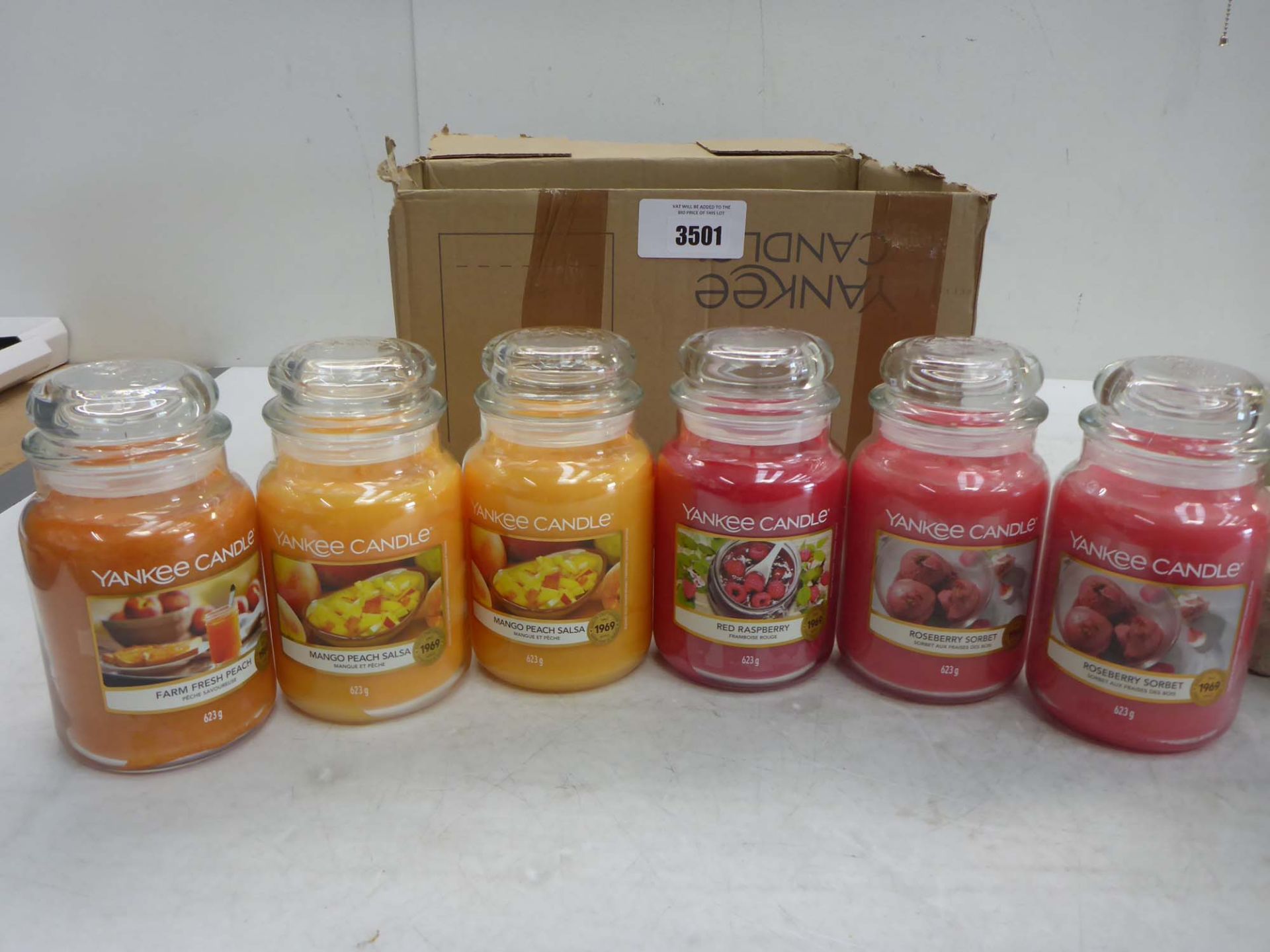 6 Yankee scented candles