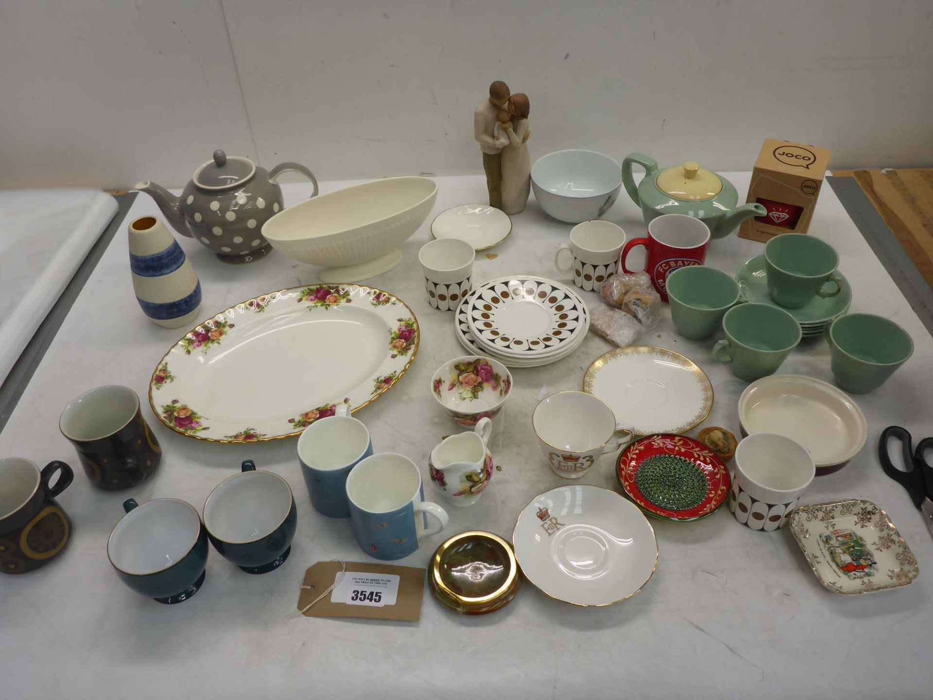 Selection of Royal Chelsea, Black Velvet, Denby, Wood's and other crockery Willow Tree ornament etc