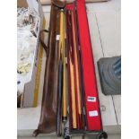 2 cased snooker cues