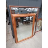 2 rectangular mirrors in wooden frames