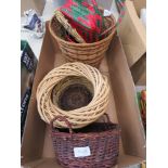 Quantity of wicker baskets