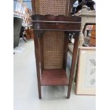 Mahogany 2 tier wine/plant stand