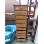 Narrow chest of 10 drawers
