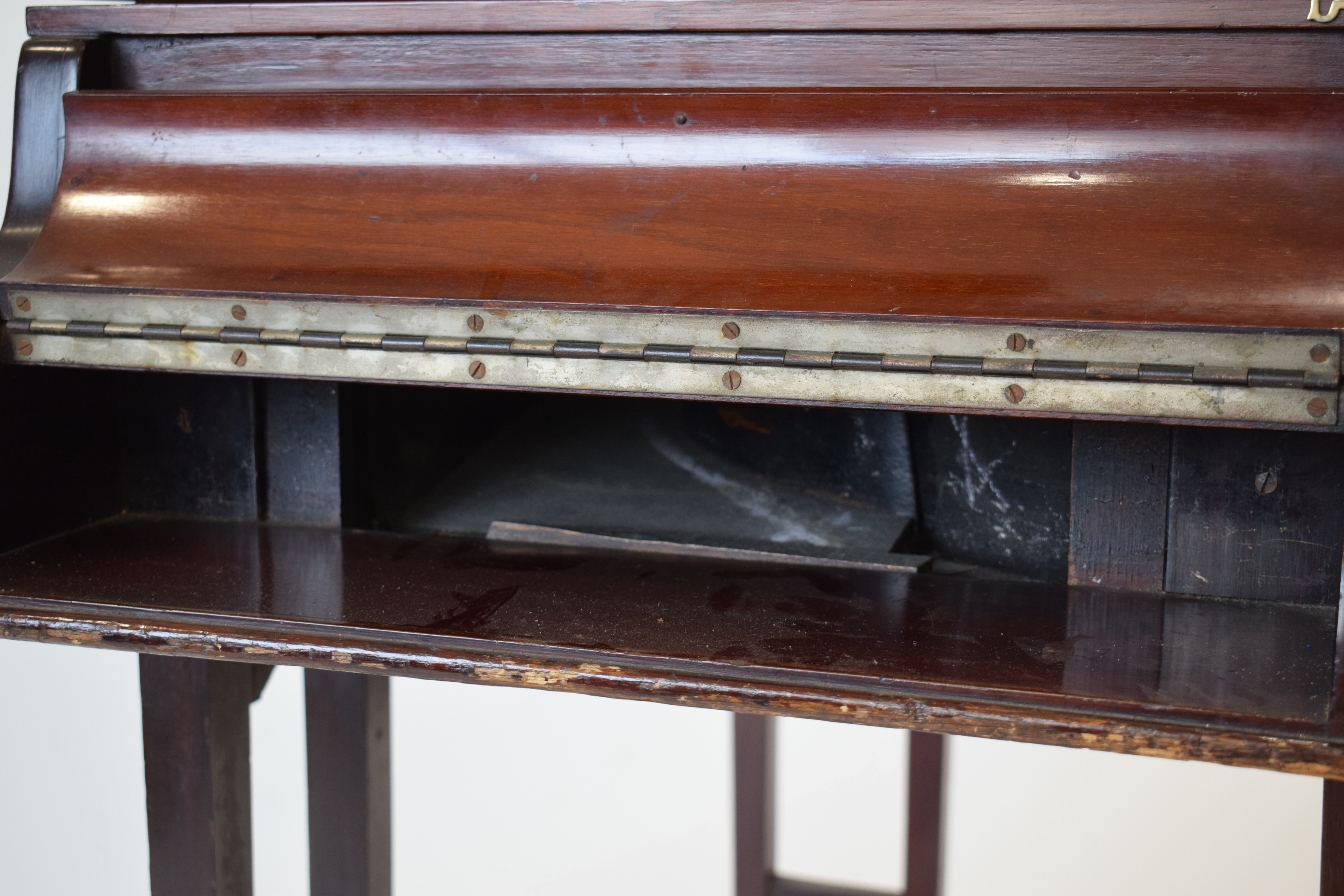 A 1920's Gilbert of Sheffield gramophone housed in a mahogany cabinet modelled as a baby grand - Image 7 of 7
