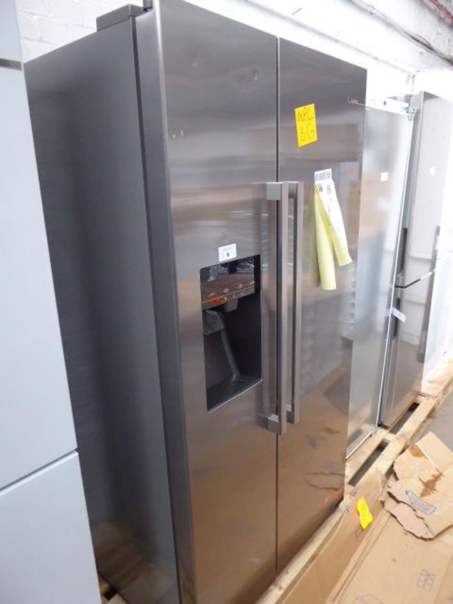 KAD93VIFPGB Bosch Side-by-side fridge-freezer