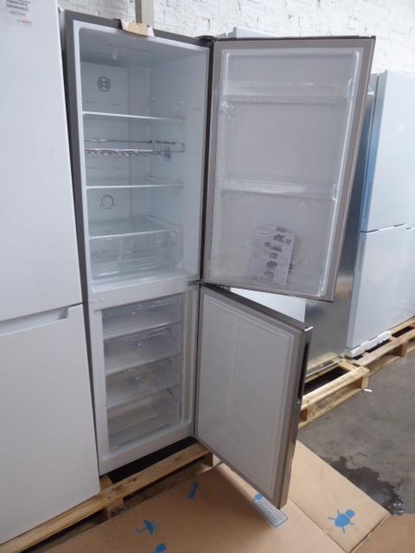 KGN27NLFAGB Bosch Free-standing fridge-freezer - Image 4 of 4