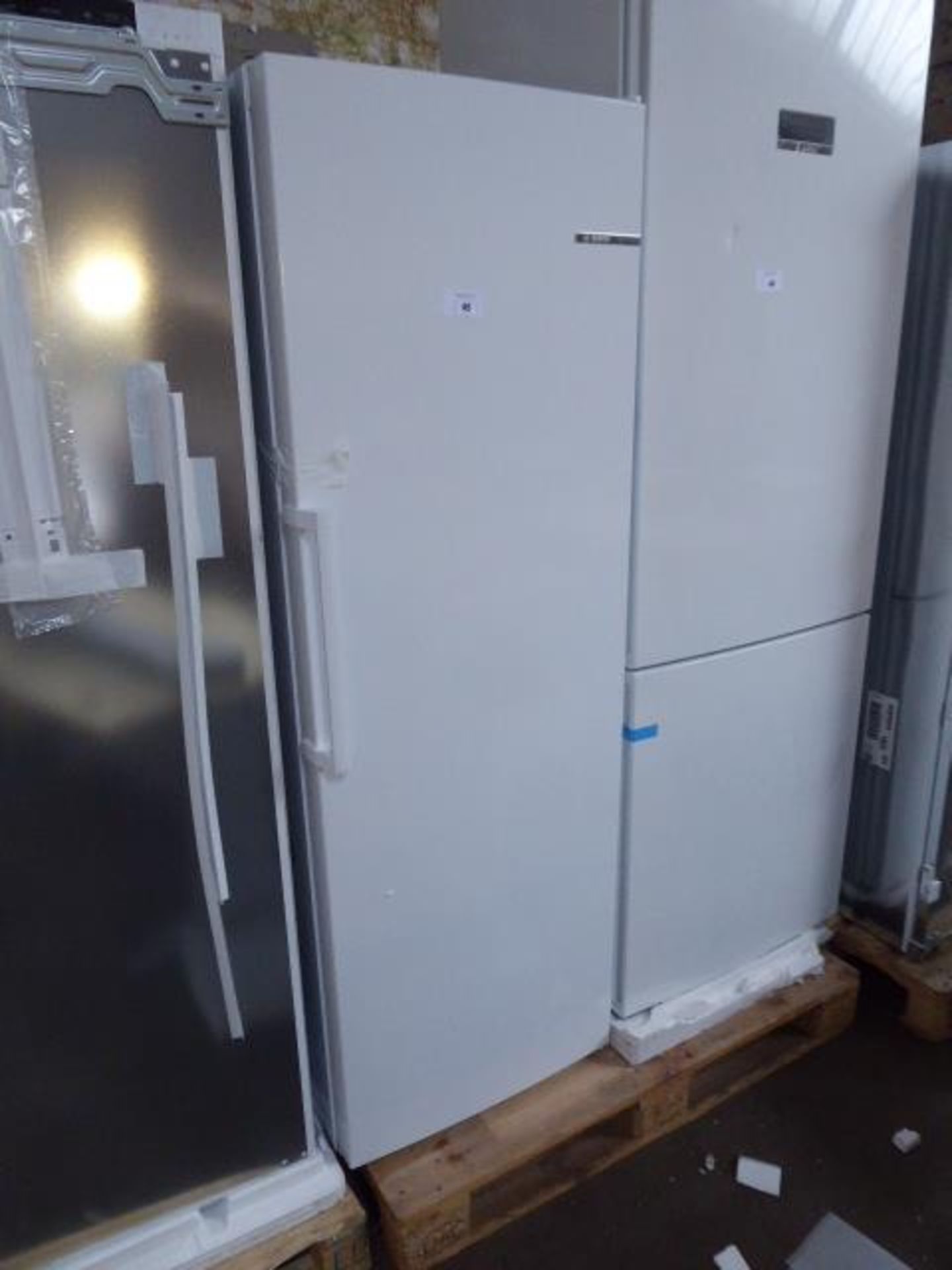 GSN33VWEPGB Bosch Free-standing upright freezer