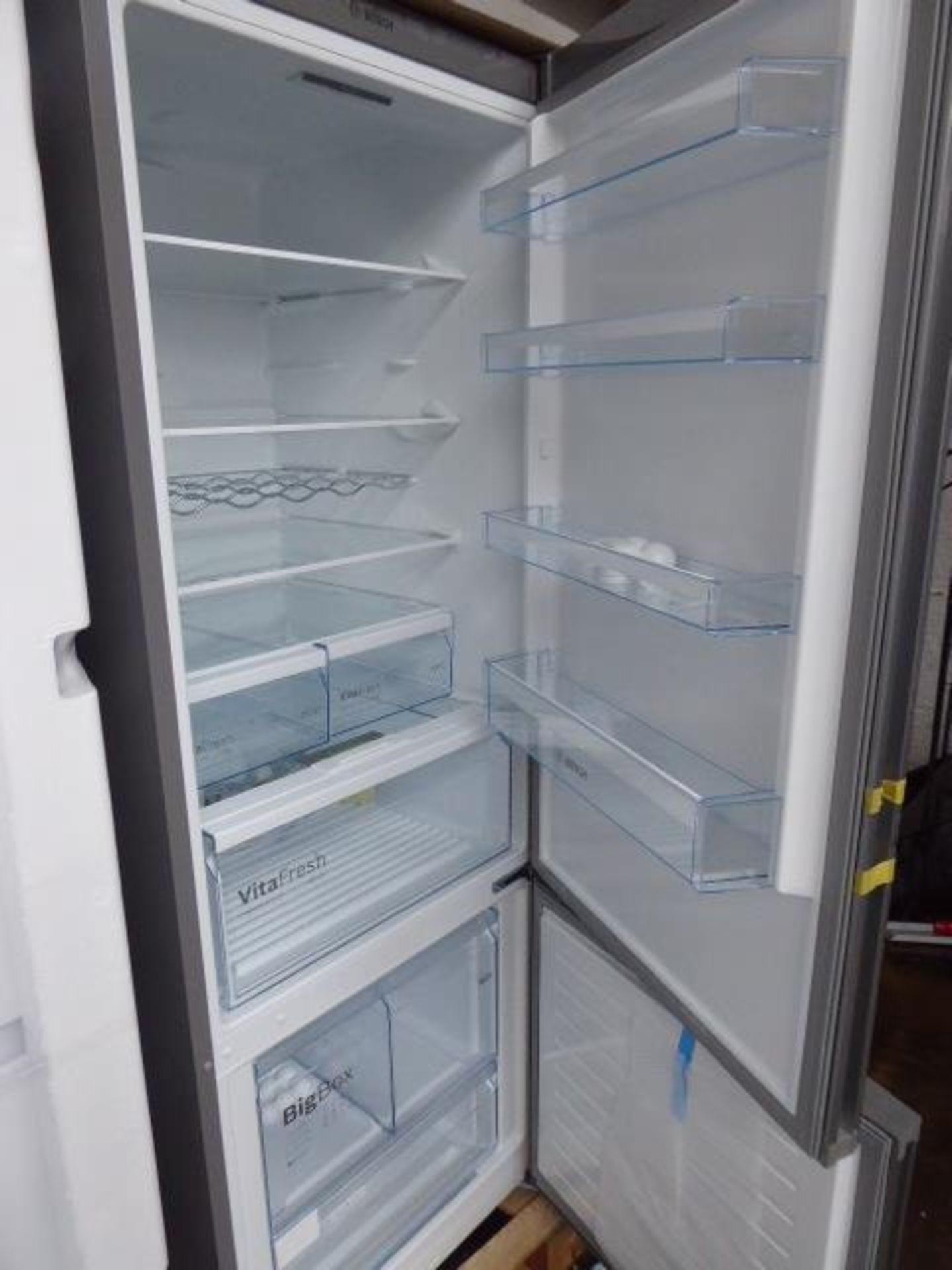 KGN56XLEA-B Bosch Free-standing fridge-freezer - Image 6 of 6