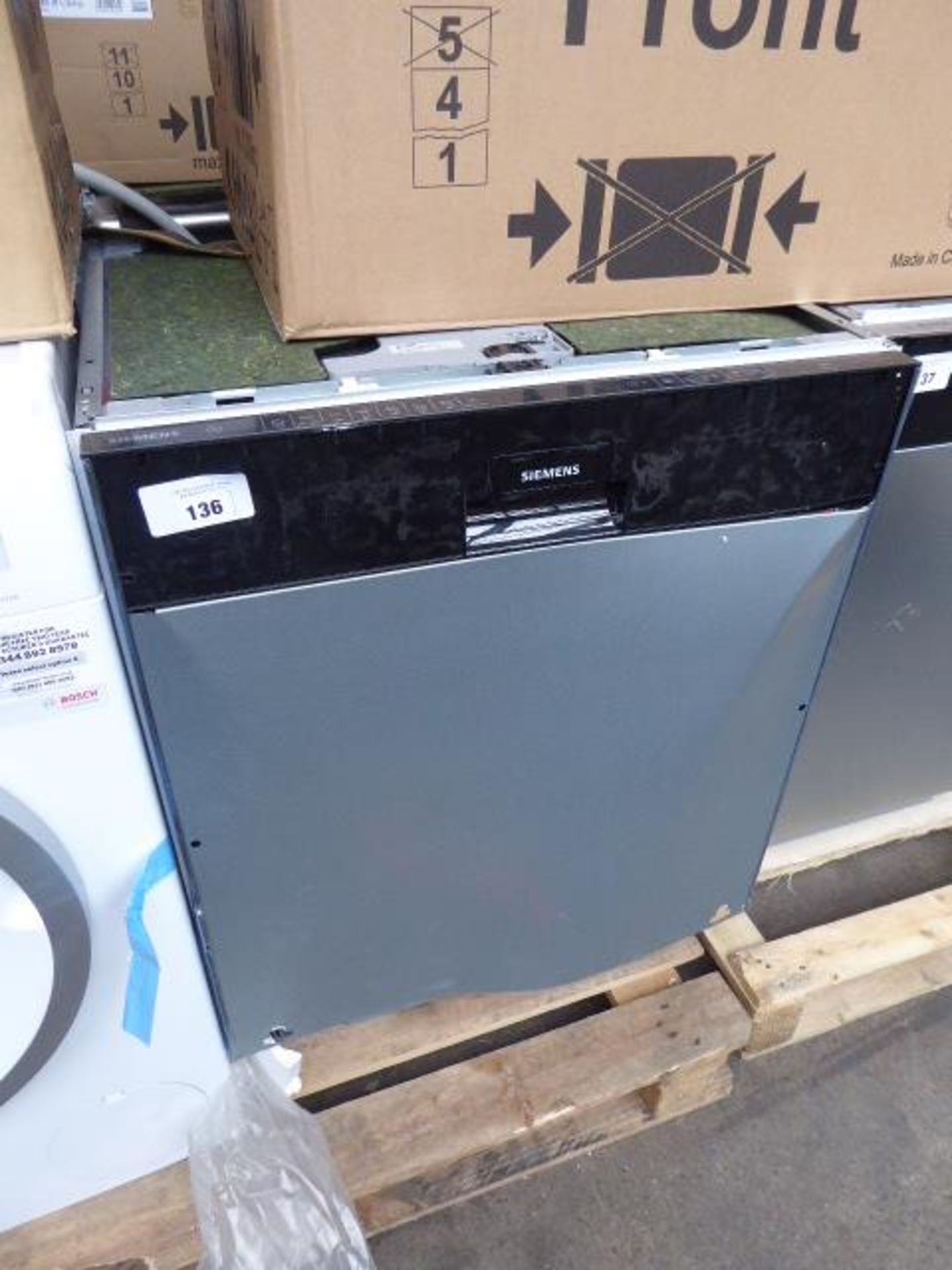 SN658D00MGB Siemens Dishwasher fully integrated