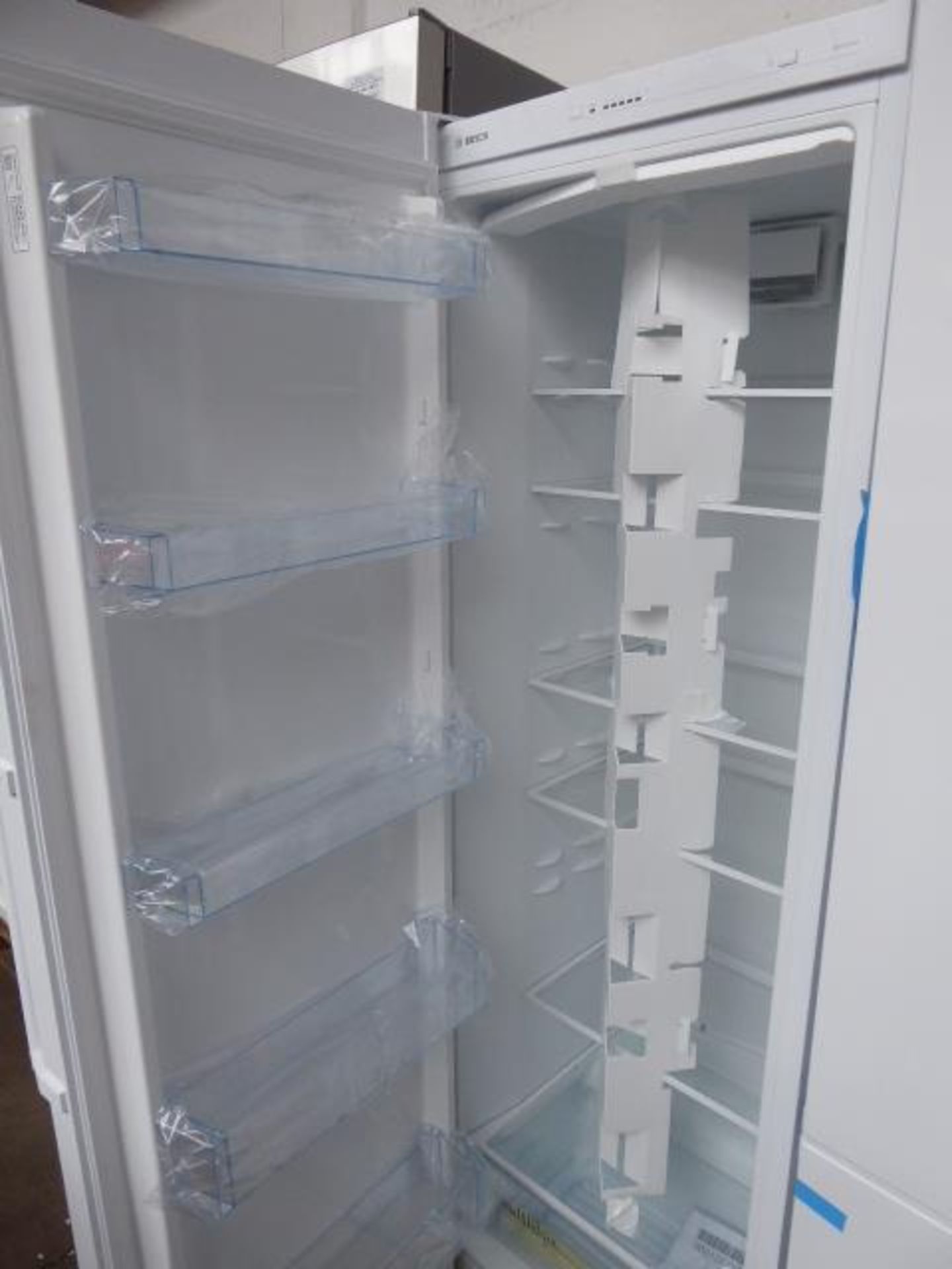 KSV36NWEPGB Bosch Free-standing refrigerator - Image 2 of 2