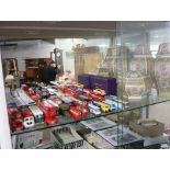 Quantity of London buses and other buses by Corgi, Siku, Matchbox, etc.