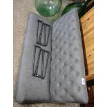 Grey leatherette button back sofa (slash to fabric) with detached hairpin legs