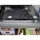 (2526) Samsung DVD player