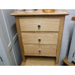 (2056) Modern light oak 3 drawer bedside