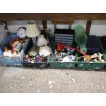 4 crates of mixed housewares incl. screw organiser, step stool, giant Coca-Cola bottle, etc.