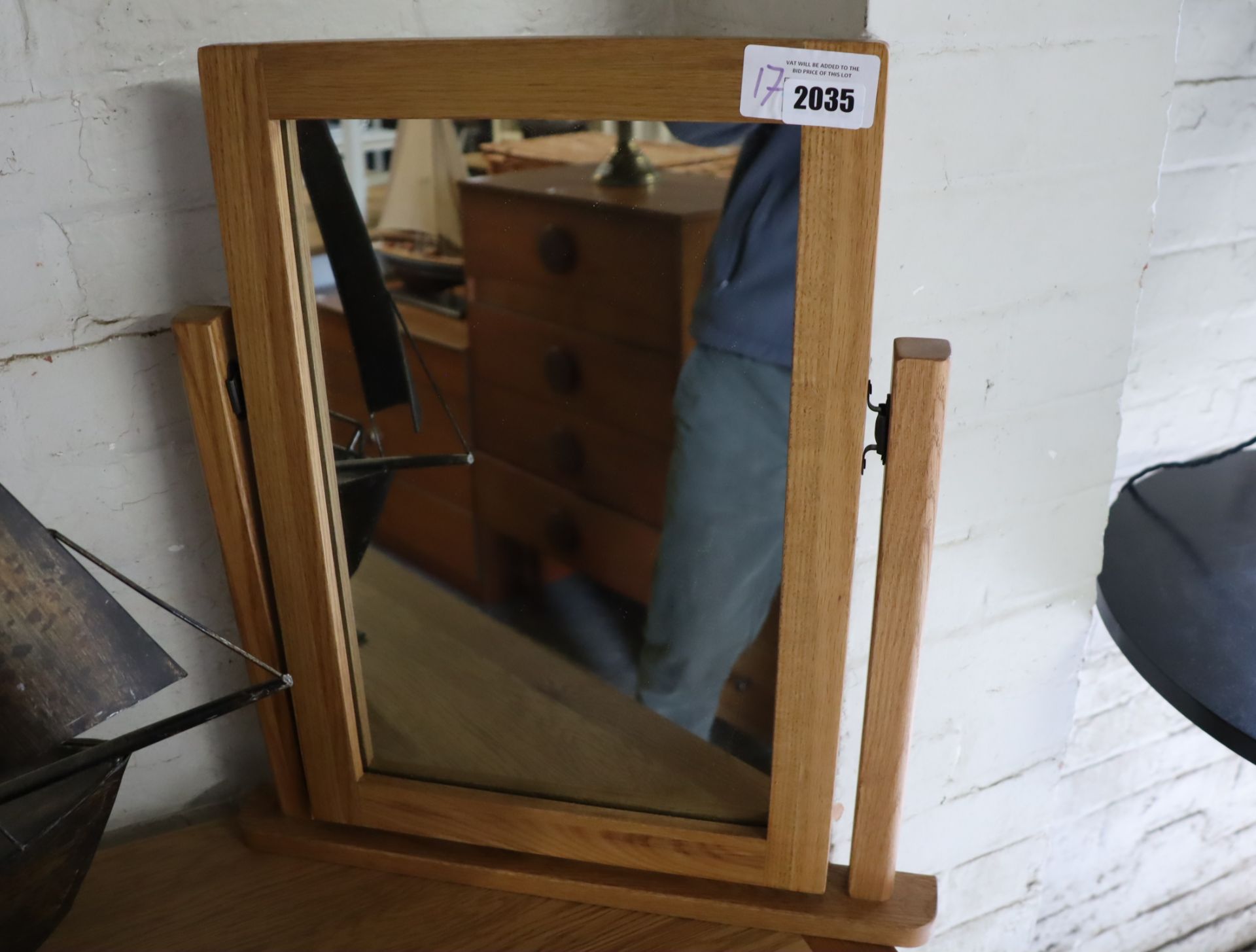 (2010) Modern light oak free standing dressing table mirror