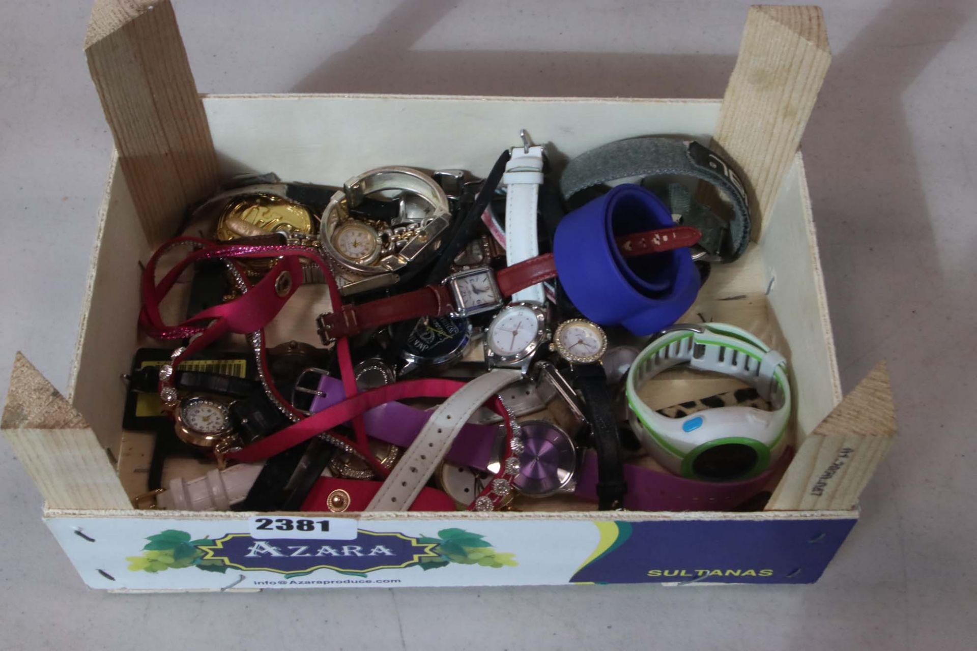 Tray of watches for spares and repairs