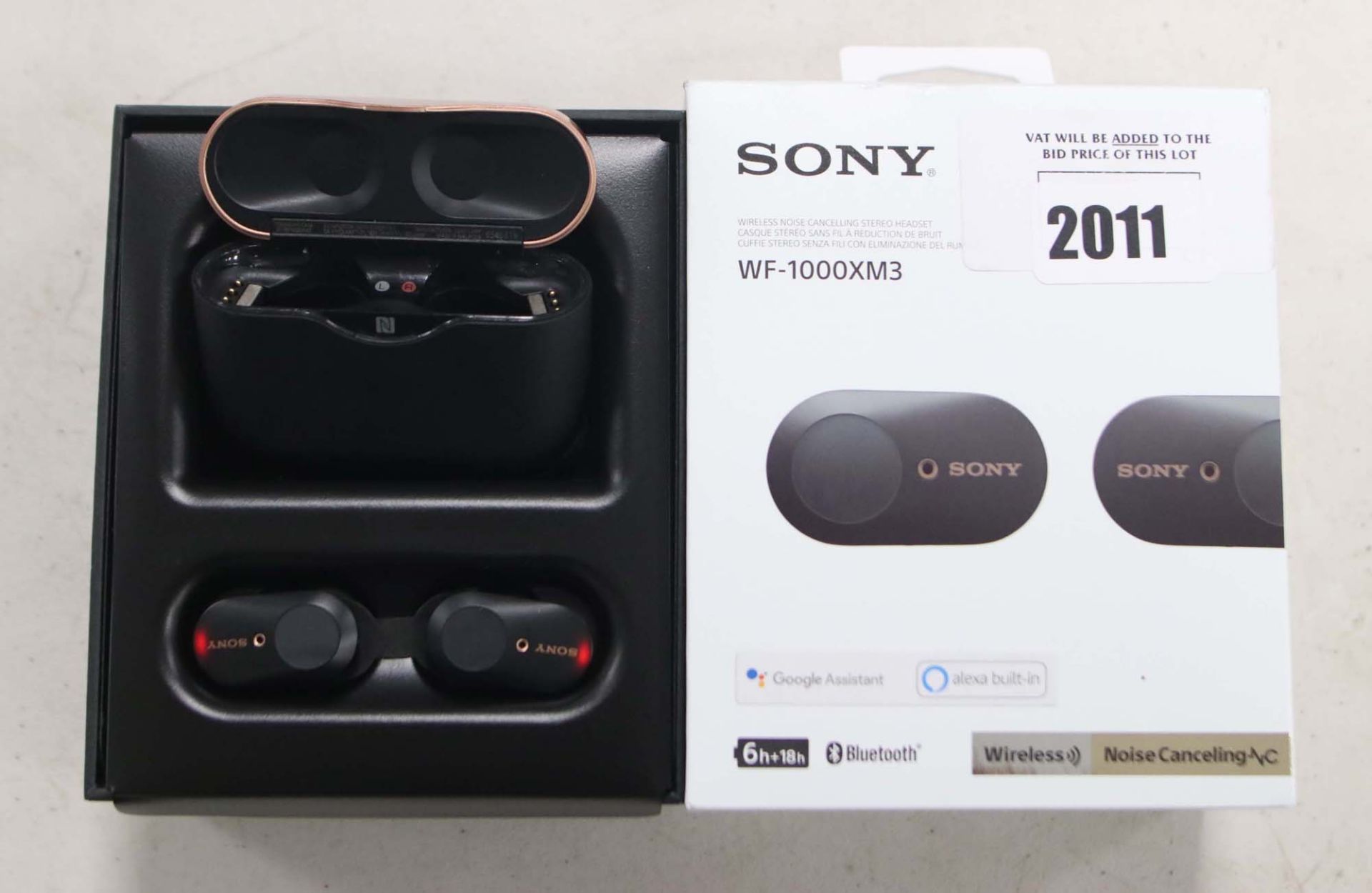 Sony WF-1000XM3 wireless noise cancelling headphones with charging case and box