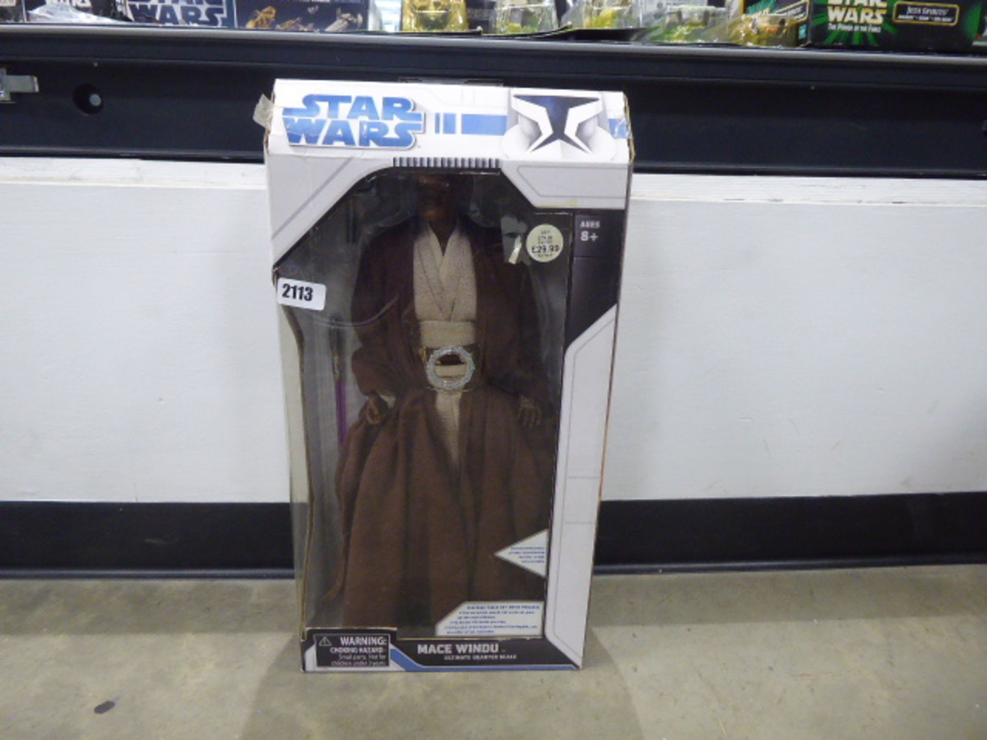 Quarter scale figure of Star Wars Mace Windu in box