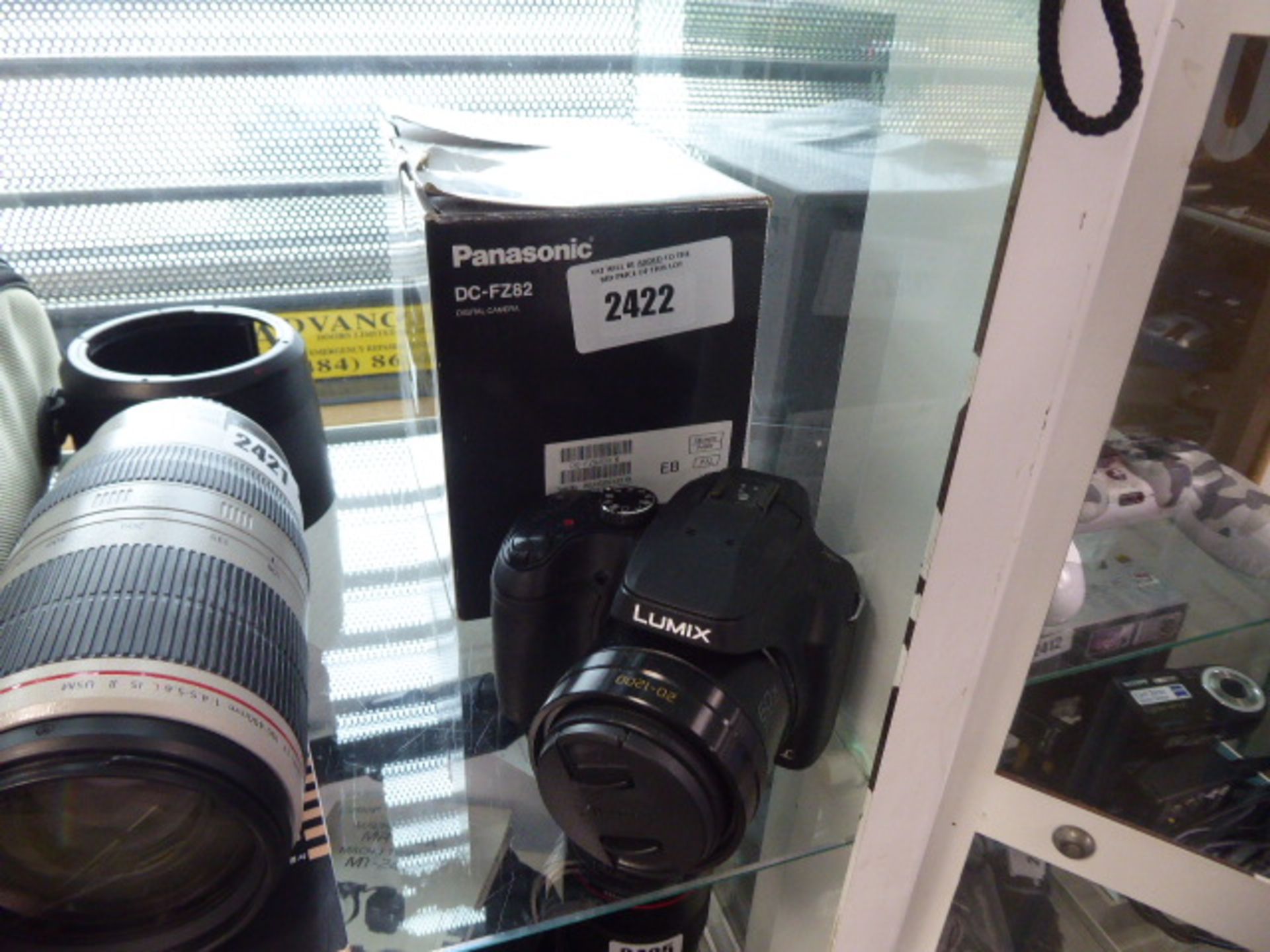 Panasonic DC-FZ82 4K bridge camera with box