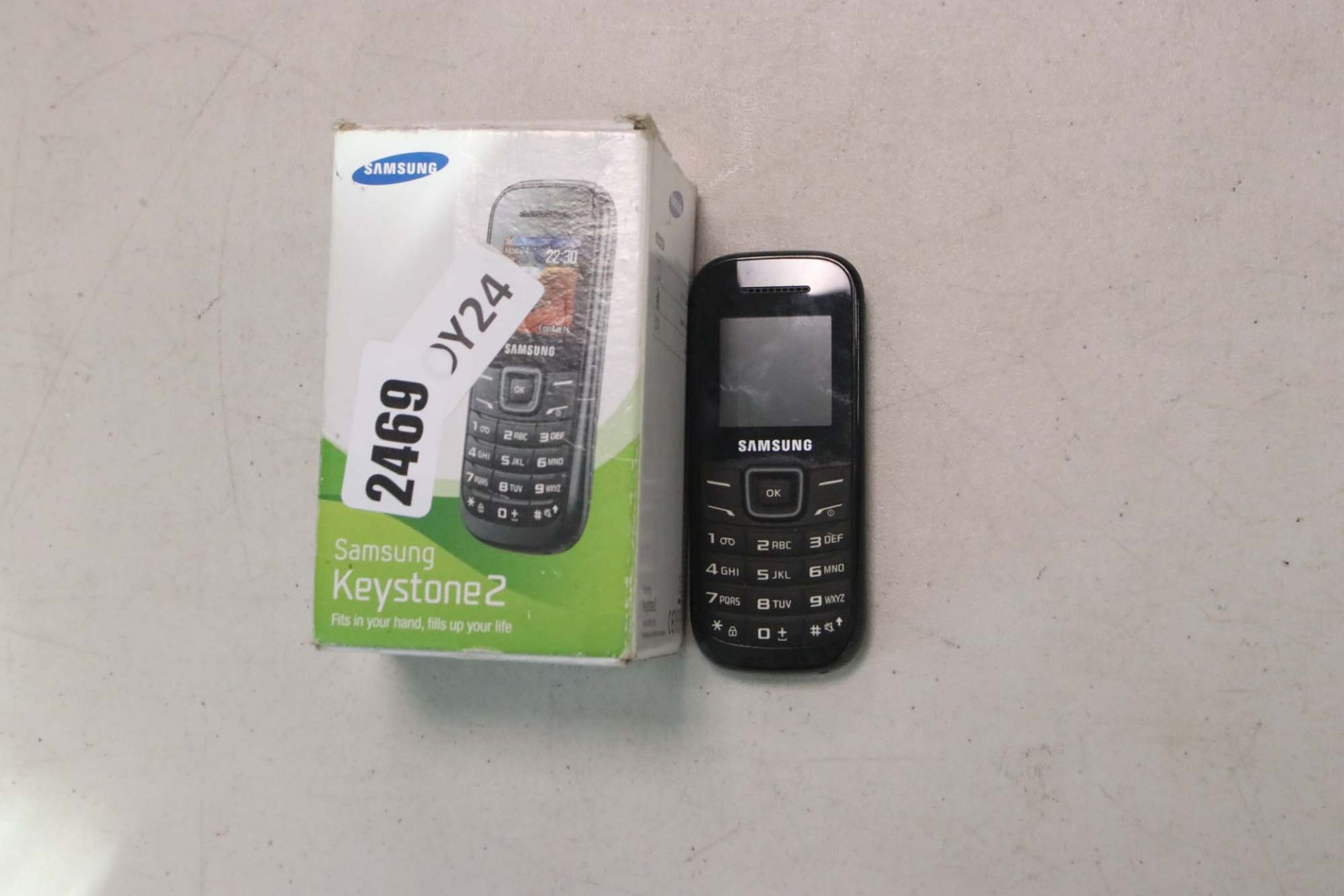Samsung Keystone 2 mobile phone