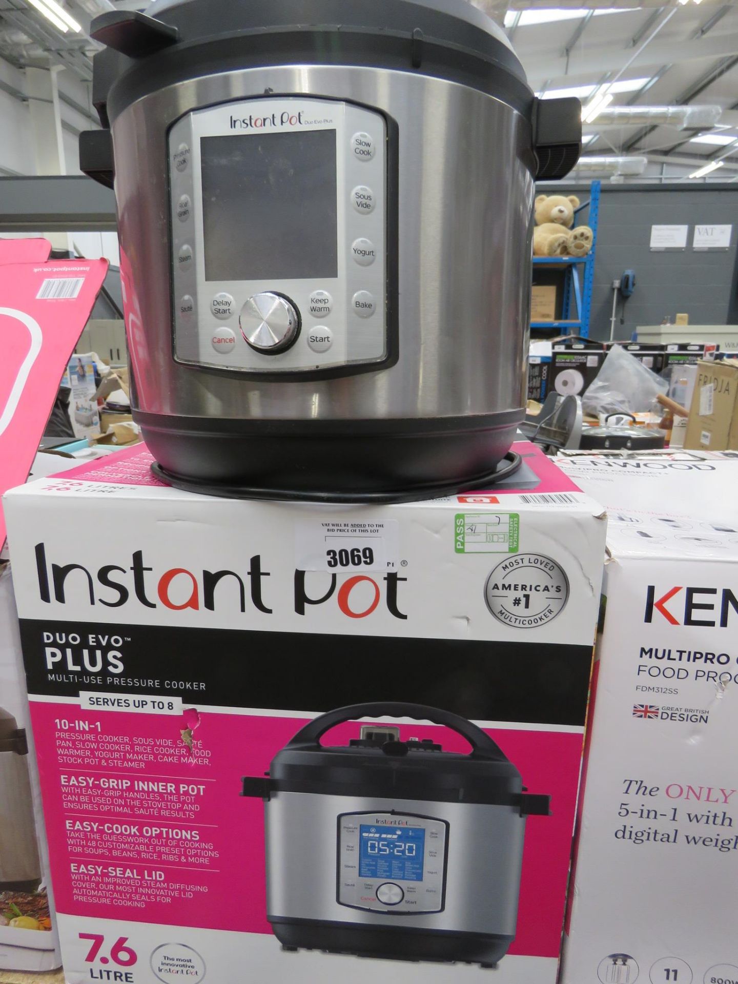 (TN7) Instant pot duo plus multi use pressure cooker