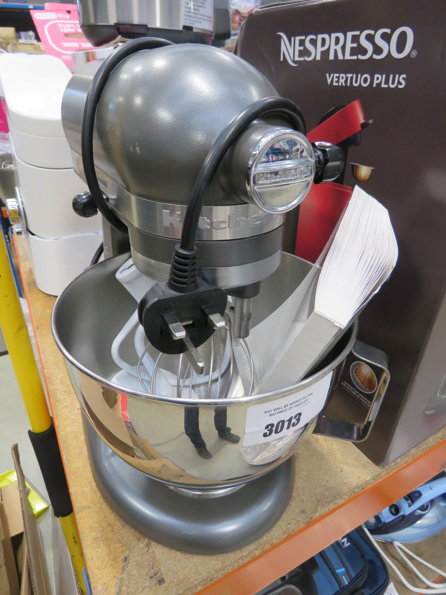 Kitchen Aid standing mixer with 3 attachments and manual