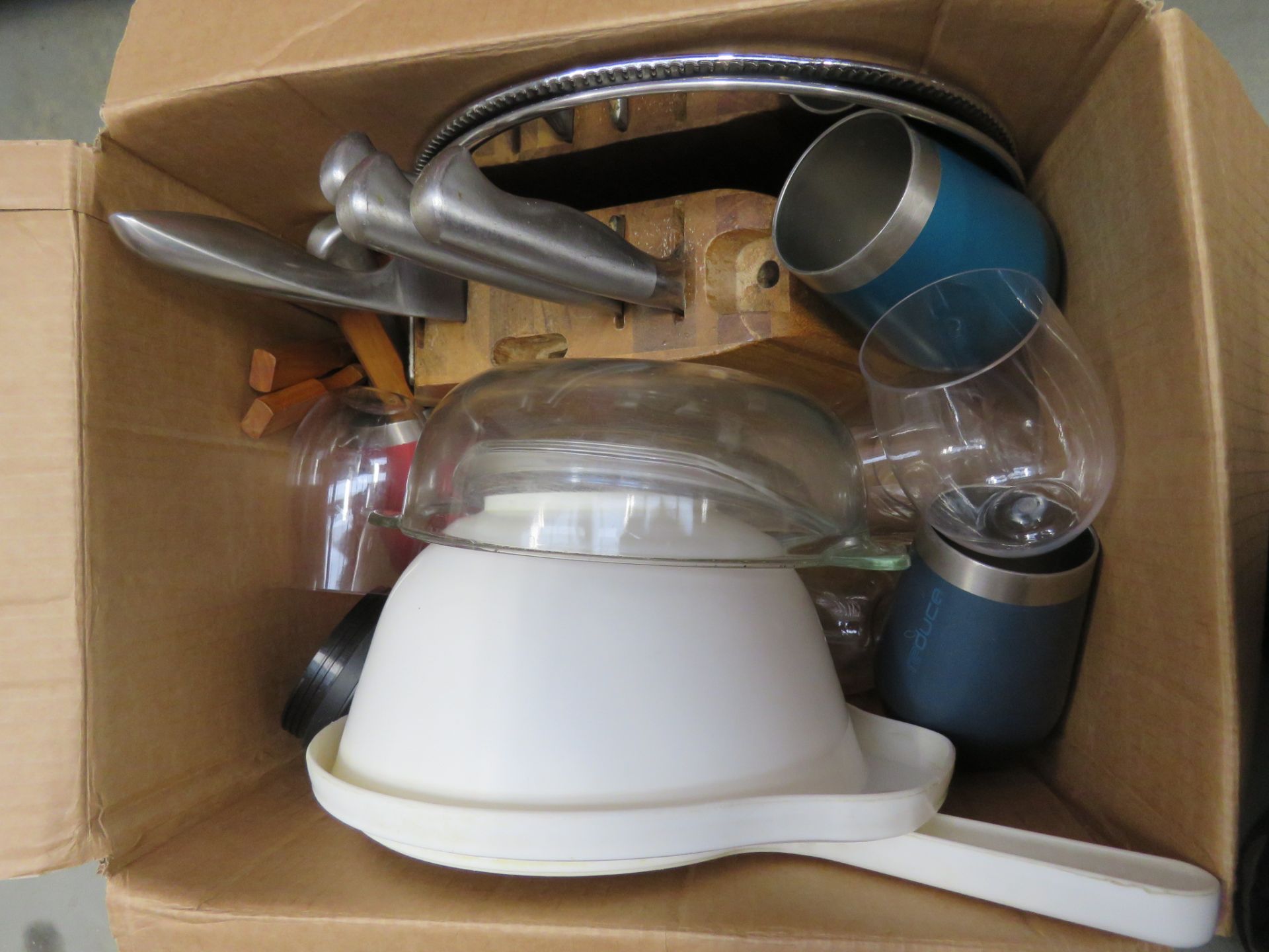 Boxed of mixed assorted kitchen ware
