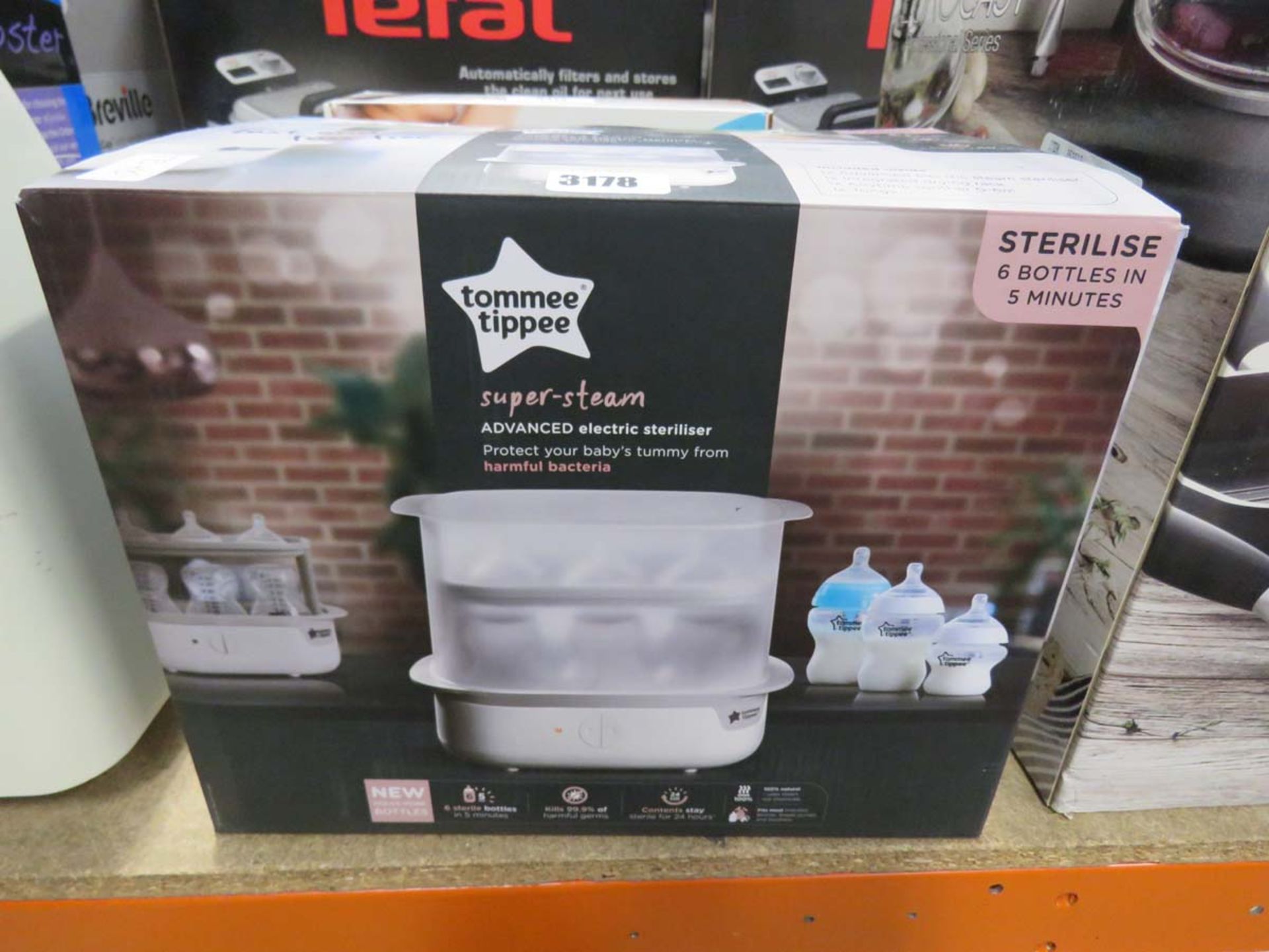 Tommy Tippee super steam electric steriliser, boxed
